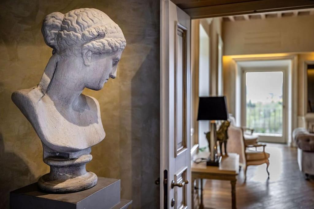 Luxury Villa Tolomei Gucci With Spa San Jacopo al Girone Bagian luar foto