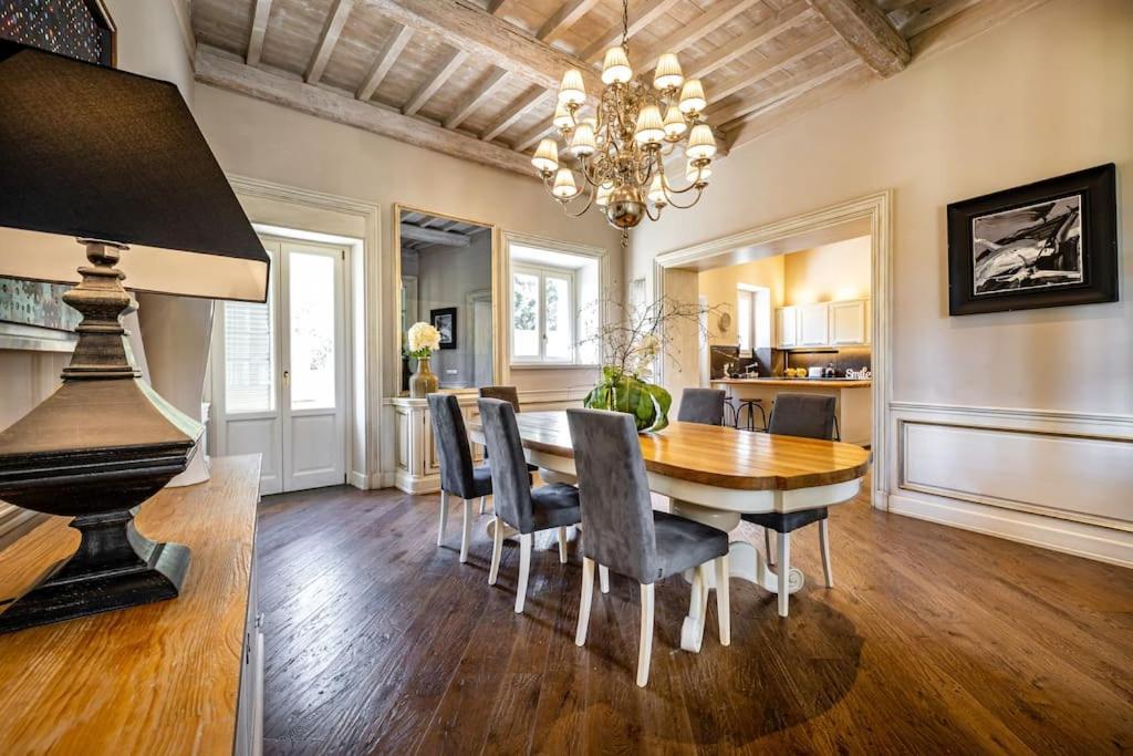Luxury Villa Tolomei Gucci With Spa San Jacopo al Girone Bagian luar foto