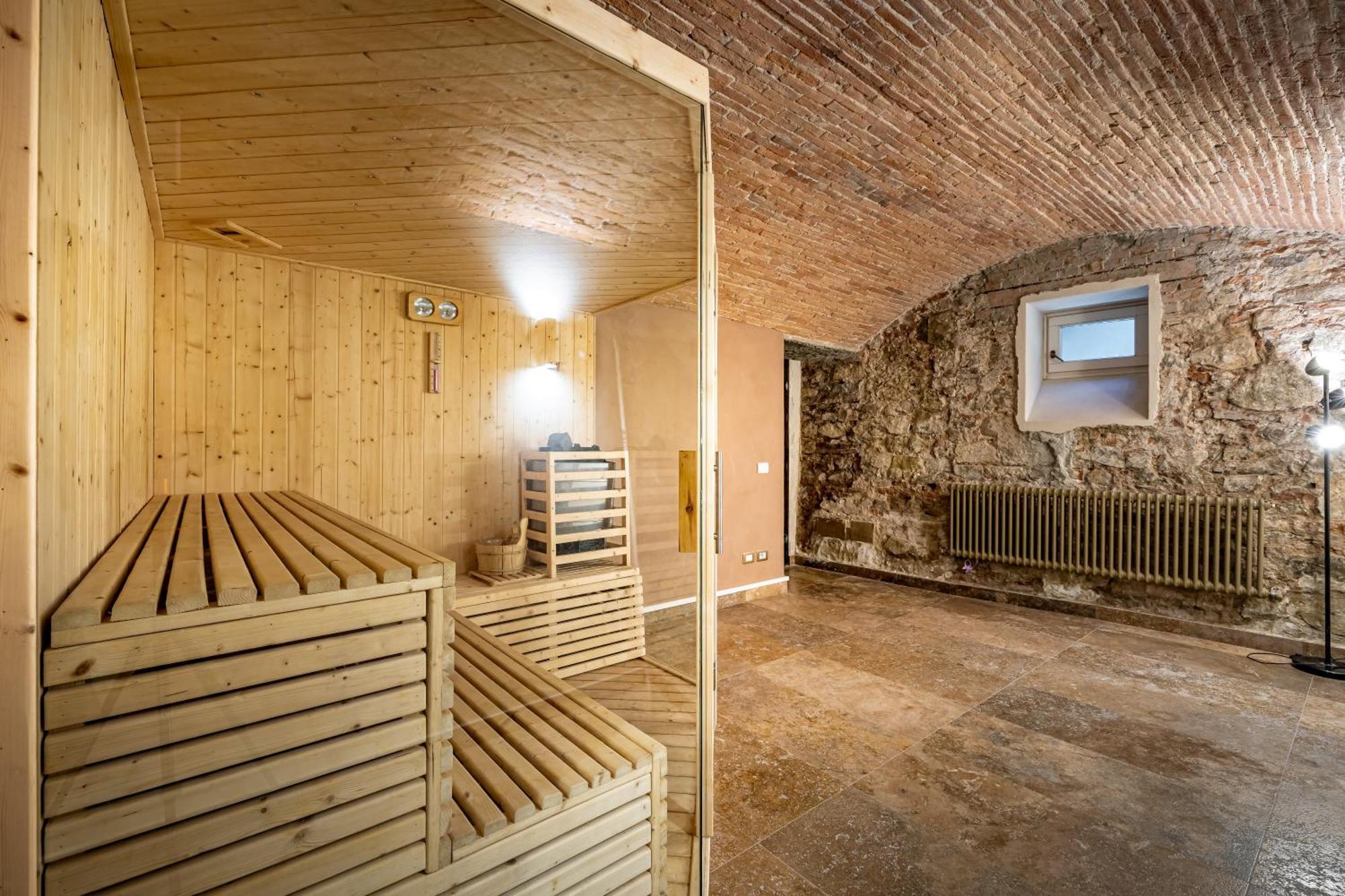 Luxury Villa Tolomei Gucci With Spa San Jacopo al Girone Bagian luar foto